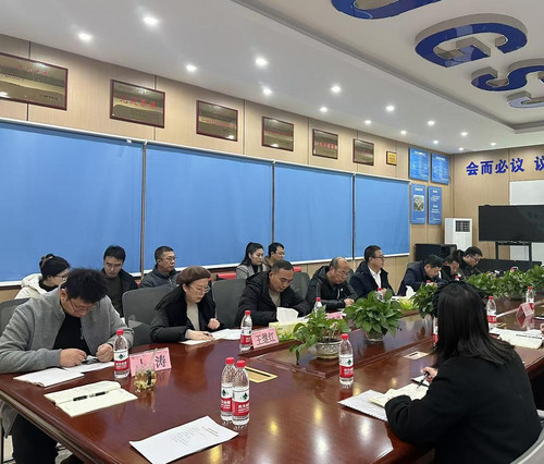 指挥部会议.jpg