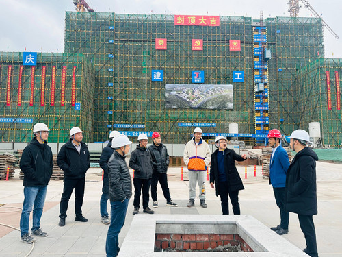 新校区建设现场第8次推进会(1).jpg